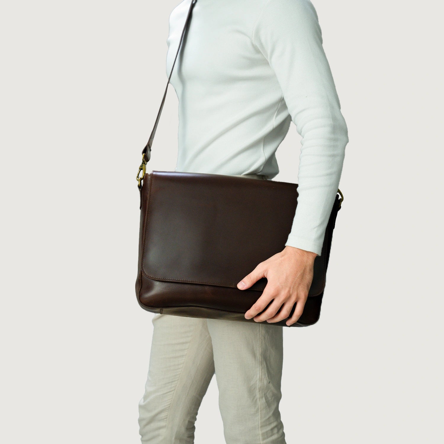 Vintage Brown Leather Messenger Bag
